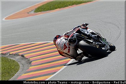 motogp_bradl_0032_allemagne_sachsenring_2012.jpg