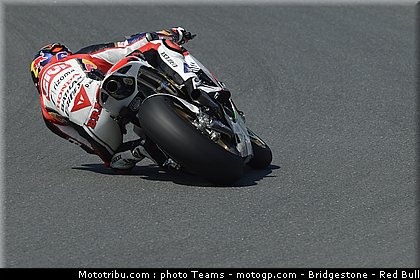 motogp_bradl_0043_allemagne_sachsenring_2012.jpg