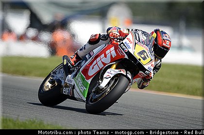 motogp_bradl_0049_allemagne_sachsenring_2012.jpg