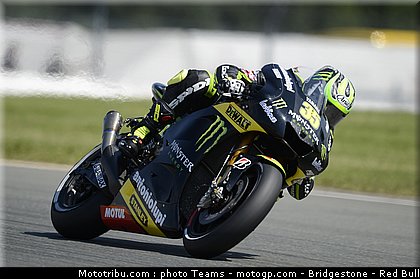 motogp_crutchlow_0023_allemagne_sachsenring_2012.jpg