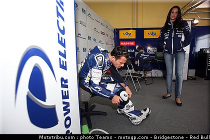 motogp_de_puniet_0004_allemagne_sachsenring_2012.jpg