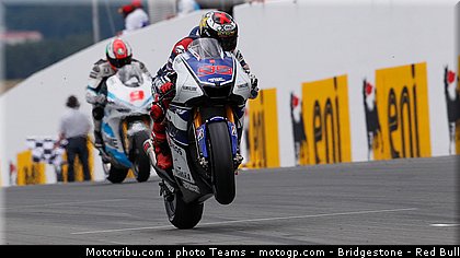 motogp_lorenzo_0001_allemagne_sachsenring_2012.jpg