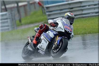 motogp_lorenzo_0008_allemagne_sachsenring_2012.jpg