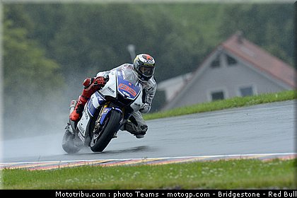 motogp_lorenzo_0009_allemagne_sachsenring_2012.jpg