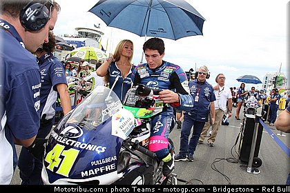 motogp_pitbabe_0027_allemagne_sachsenring_2012.jpg