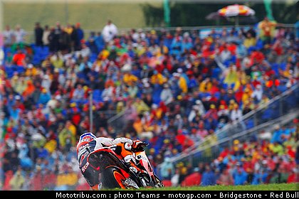 motogp_stoner_0007_allemagne_sachsenring_2012.jpg