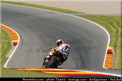 motogp_stoner_0009_allemagne_sachsenring_2012.jpg