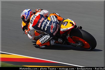 motogp_stoner_0013_allemagne_sachsenring_2012.jpg