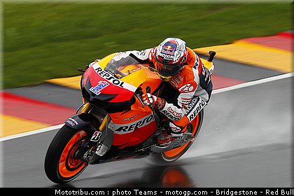 motogp_stoner_0020_allemagne_sachsenring_2012.jpg