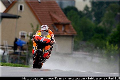 motogp_stoner_0036_allemagne_sachsenring_2012.jpg