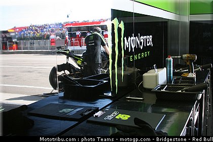 motogp_tech3_0003_allemagne_sachsenring_2012.jpg