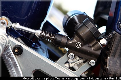 red_bull_motogp_rookie_cup_ktm_0007_allemagne_sachsenring_2012.jpg