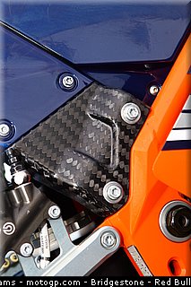 red_bull_motogp_rookie_cup_ktm_0017_allemagne_sachsenring_2012.jpg