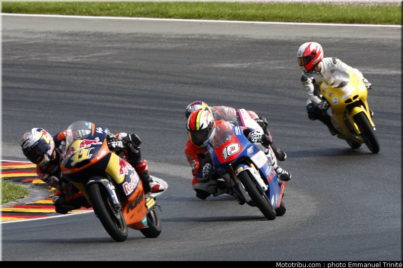 moto3_011_allemagne_sachsenring_2012