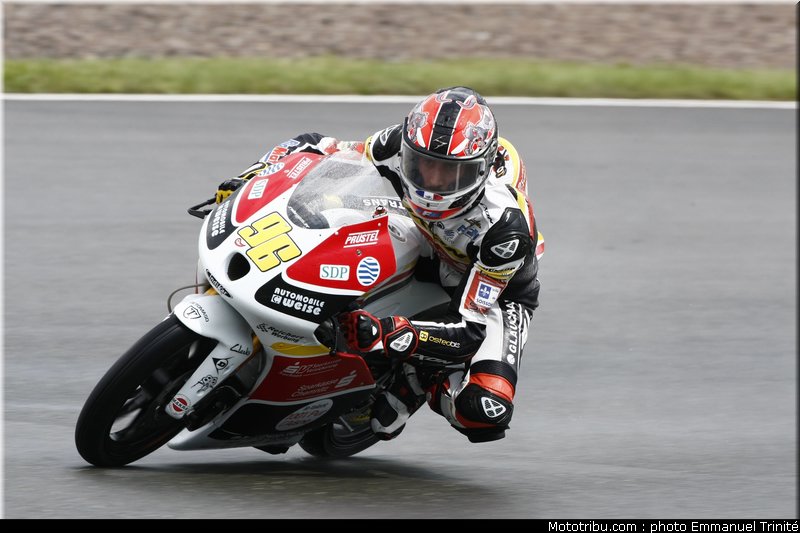 moto3_rossi_001_allemagne_sachsenring_2012