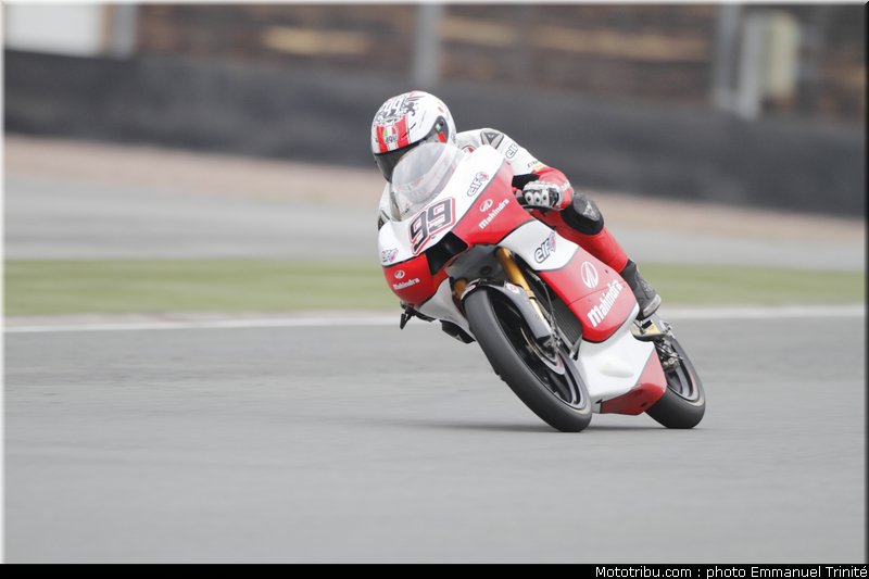 moto3_rossi_008_allemagne_sachsenring_2012