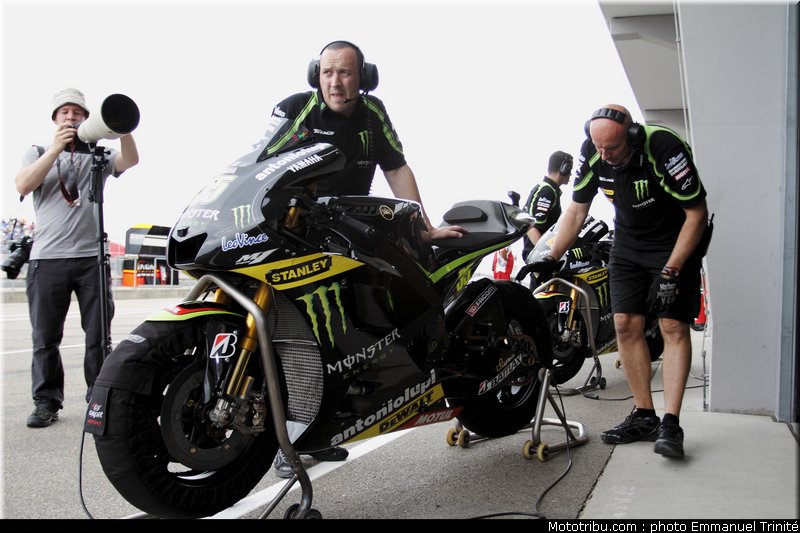 motogp_crutchlow_010_allemagne_sachsenring_2012
