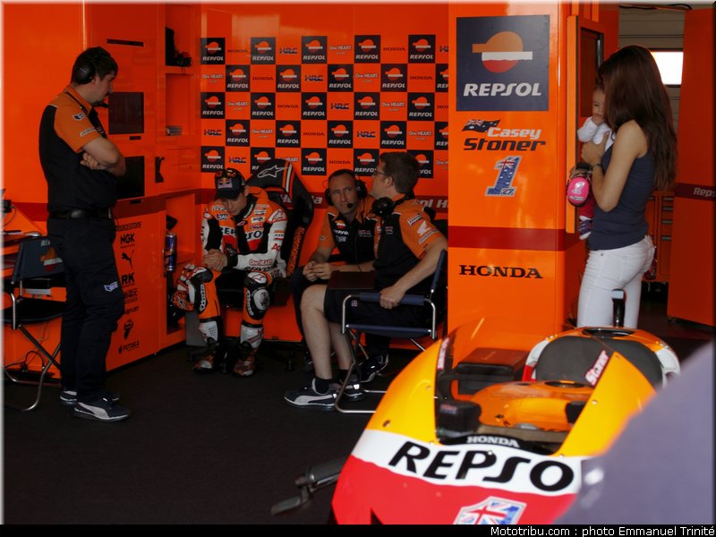 motogp_stoner_008_allemagne_sachsenring_2012