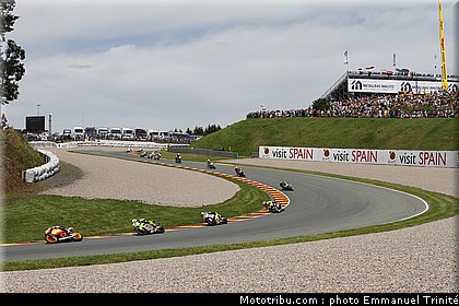 moto2_005_allemagne_sachsenring_2012.jpg