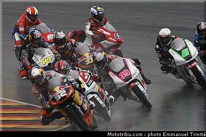 moto3_001_allemagne_sachsenring_2012.jpg