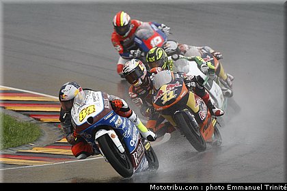 moto3_002_allemagne_sachsenring_2012.jpg