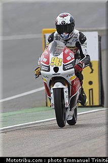 moto3_rossi_009_allemagne_sachsenring_2012.jpg