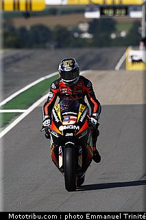 motogp_edwards_001_allemagne_sachsenring_2012.jpg