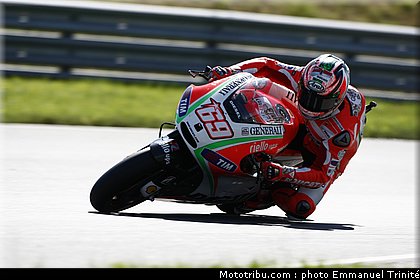 motogp_hayden_002_allemagne_sachsenring_2012.jpg