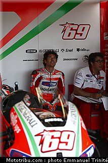 motogp_hayden_003_allemagne_sachsenring_2012.jpg