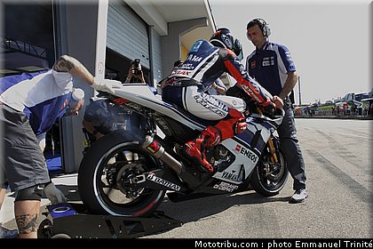 motogp_lorenzo_014_allemagne_sachsenring_2012.jpg