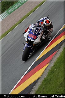 motogp_lorenzo_016_allemagne_sachsenring_2012.jpg