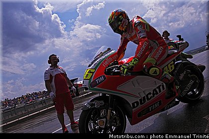 motogp_rossi_019_allemagne_sachsenring_2012.jpg