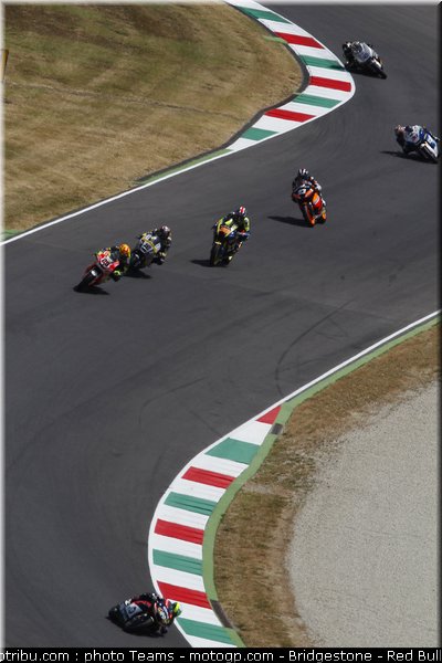 moto2_0030_italie_mugello_2012