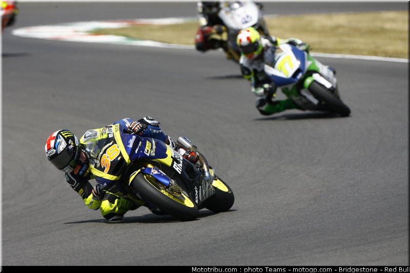 moto2_smith_0024_italie_mugello_2012