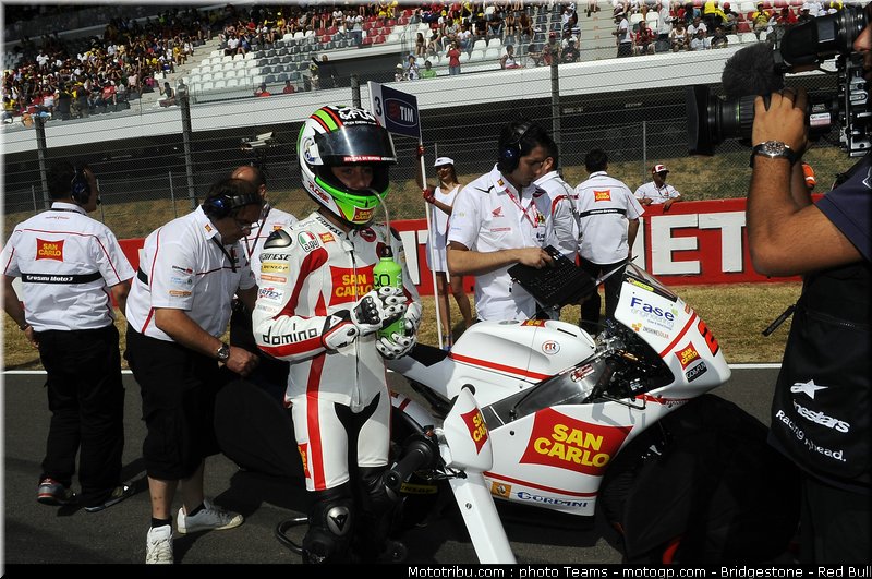 moto3_antonelli_29_italie_mugello_2012