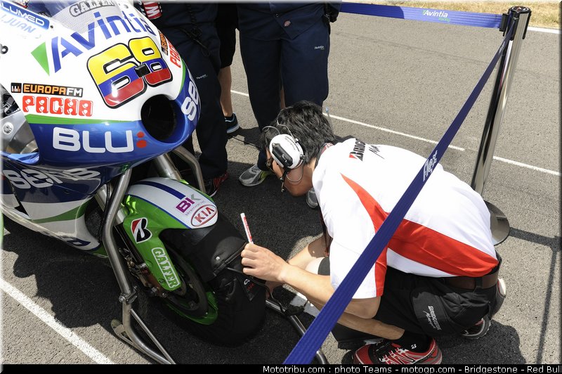 motogp_hernandez_0001_italie_mugello_2012