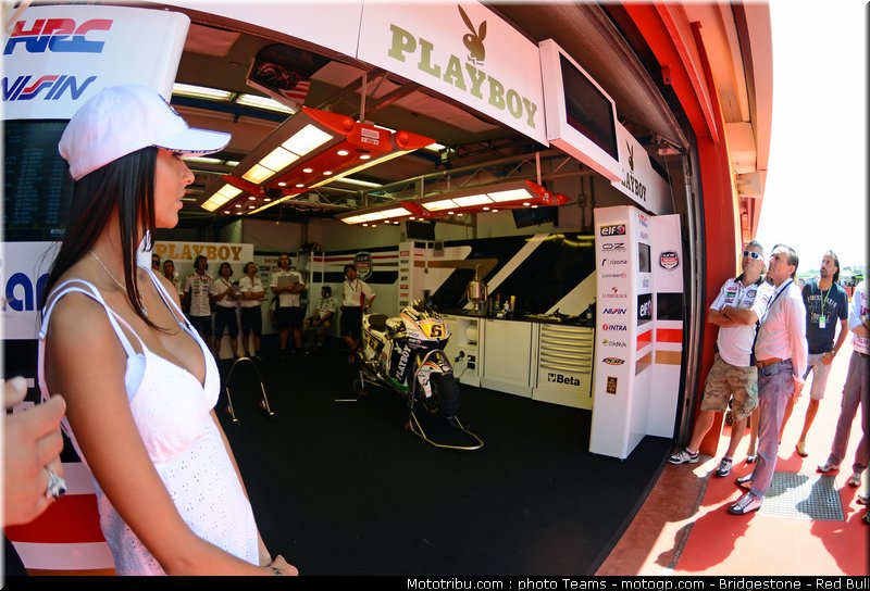 motogp_pitbabe_0021_italie_mugello_2012