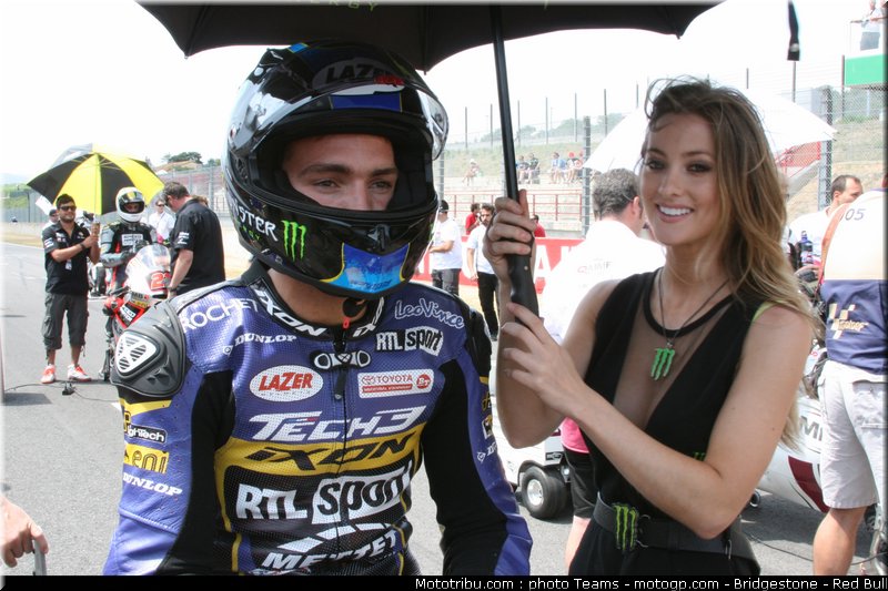 motogp_pitbabe_0041_italie_mugello_2012