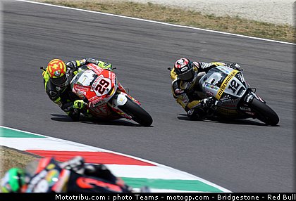 moto2_0020_italie_mugello_2012.jpg