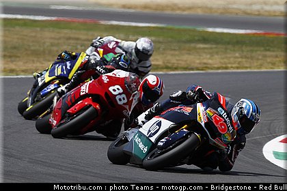 moto2_0027_italie_mugello_2012.jpg