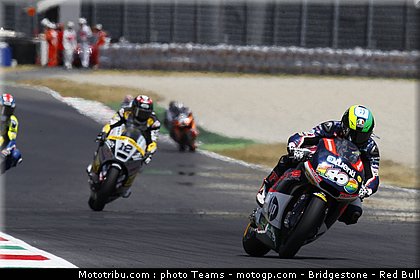 moto2_0031_italie_mugello_2012.jpg