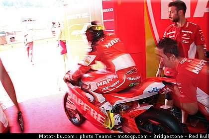 moto2_elias_0007_italie_mugello_2012.jpg