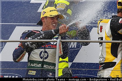 moto2_espargaro_p_0009_italie_mugello_2012.jpg