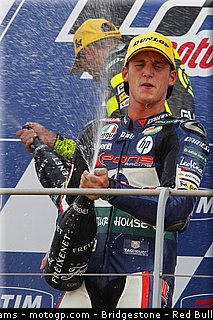 moto2_espargaro_p_0010_italie_mugello_2012.jpg