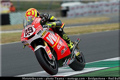 moto2_iannone_0001_italie_mugello_2012.jpg