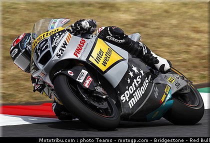 moto2_luthi_0008_italie_mugello_2012.jpg