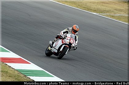 moto2_rea_03_italie_mugello_2012.jpg