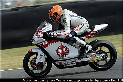 moto2_rea_17_italie_mugello_2012.jpg