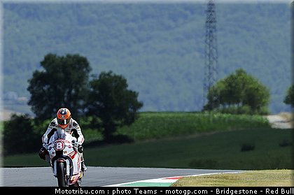 moto2_rea_18_italie_mugello_2012.jpg