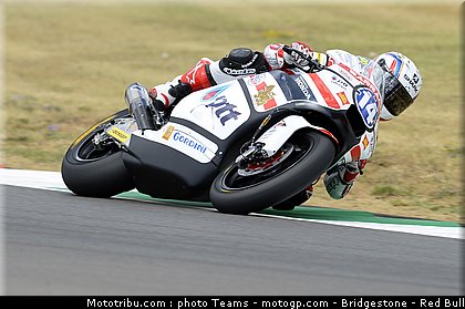 moto2_wilairot_03_italie_mugello_2012.jpg